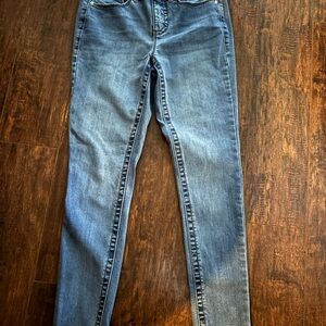 Seven7 Women's Light Blue Skinny Jeans